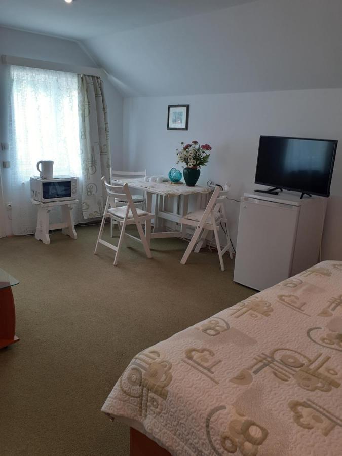Pensiunea Floare De Colt 3*